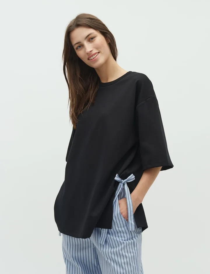 emrylis-m-t-shirt-black-0